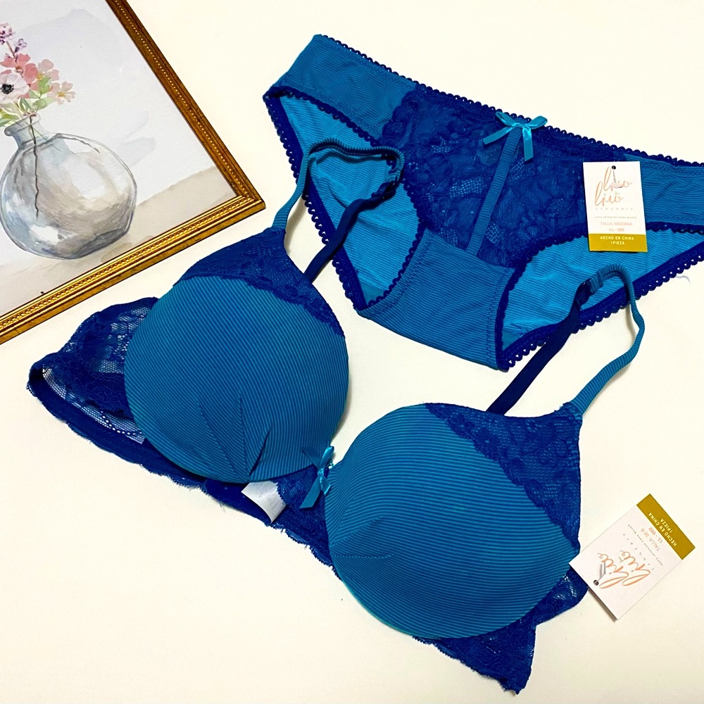 Bra and underwear set